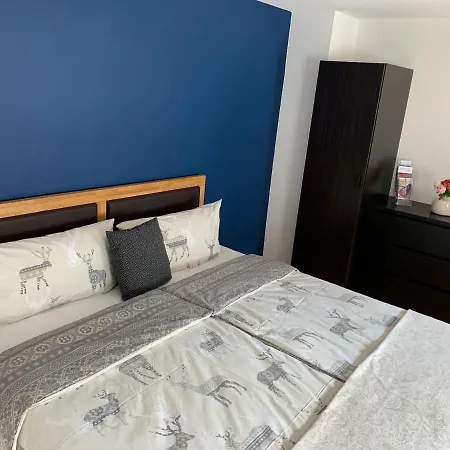 Luzia Apartman *